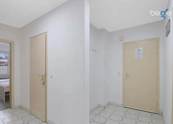 Bege Flatitude Lejlighed *